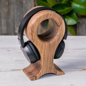 Робота Підставка для навушників з персональним гравіюванням