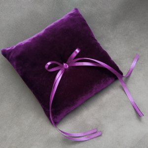 Работа Бархатная подушечка для колец на свадьбу арт. 3021