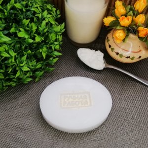 Робота Мыло ручної роботи з молоком. 