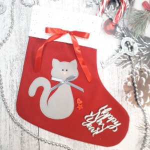 Работа Праздничная носок с котиком