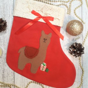 Работа Праздничная носок с ламой