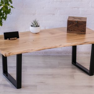 Робота Журнальний столик із деревини дуба з живим краєм