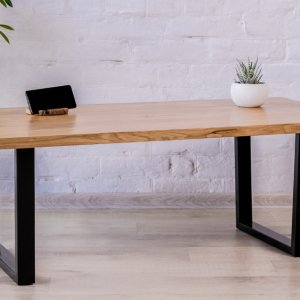 Робота Журнальний столик з деревини дуба з рівним краєм