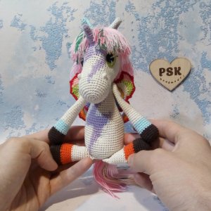 Работа Единорог вязаная крючком мягкая игрушка с крыльями бабочки 7
