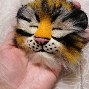 Работа Тигр брошь