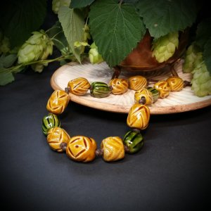 Робота Намисто Рання осінь Жовто-зелене довге намисто