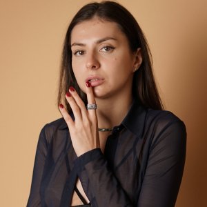 Робота Каблучка з японського бісеру