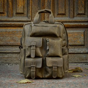 Робота Шкіряний чоловічий рюкзак. Рюкзак під ноутбук