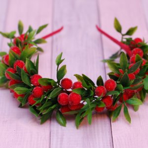 Робота Обруч обідок з ягодами калини та листям