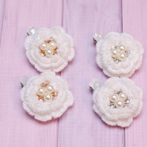 Робота В'язані квіти на шпильці