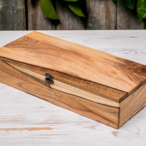 Работа Подарочная коробочка из дерева с именной гравировкой XXL