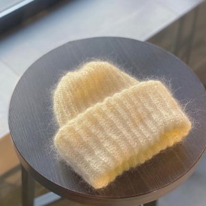 Работа Шапка вязаная