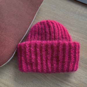 Работа Шапка вязаная/ мохер