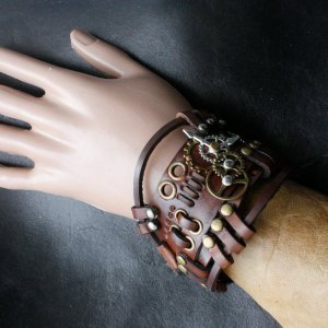 Работа кожаный браслет 71