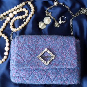 Робота Сумочка синя на ланцюжку