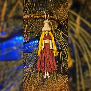 Работа Девочка макраме