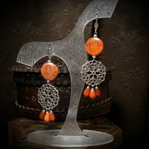 Робота Круглі сережки з сердоліком