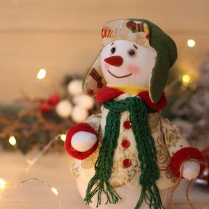 Работа Снеговик с санками.