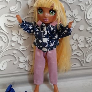 Работа Одежда для кукол RAINBOW. Курточка и штаны.