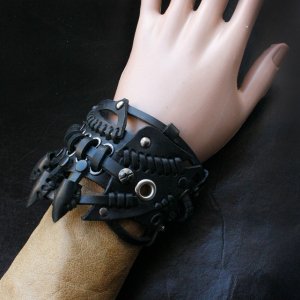 Работа кожаный браслет стимпанк готический стиль