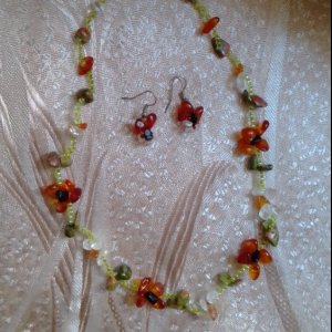 Работа Бусы "Настроение"