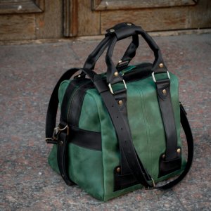 Робота Шкіряний жіночий саквояж, Саквояж для ручної поклажі.