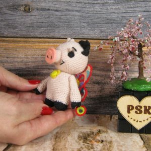 Робота Свинка з крилами, в'язана гачком м'яка іграшка хрюшка 1