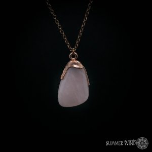 Работа Кулон "Розовый кварц"