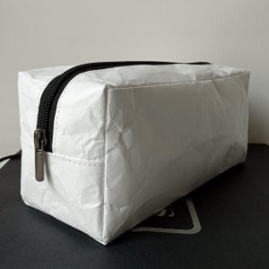 Работа Эко-косметичка белая DuPont Tyvek