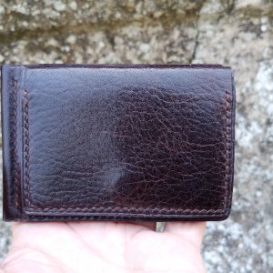 Работа Миникошелек из  кожи. С монетницей и зажимом для купюр.