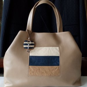 Робота Сумка бежева з екошкіри