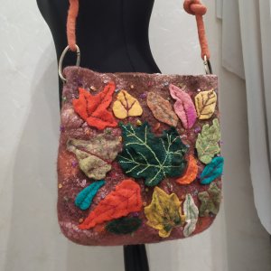 Робота Яскрава осіння сумочка