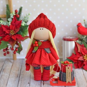 Робота Текстильна лялька з санками