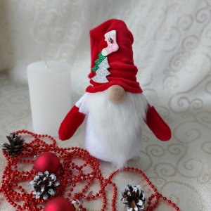 Робота Гном із ялинками