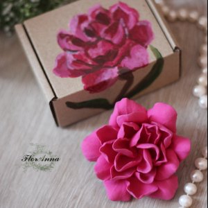 Робота Оригінальний подарунок дівчині шпилька/брошка гарденія