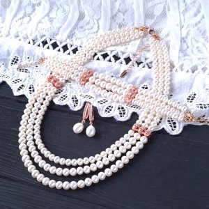 Робота Святковий комплект  з натуральних перлів високого класу