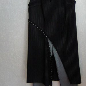 Работа Платье офисное черное р.40 вискоза