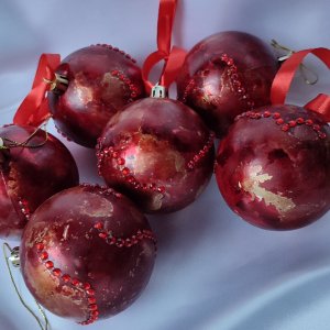 Робота Ялинкові кулі ручної роботи