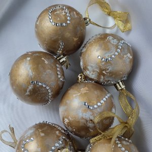 Работа Новогодние шары