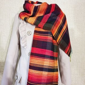 Робота Тканий шарф. Ручна робота.