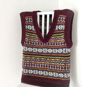 Работа Пуловер-безрукавка жакардовий