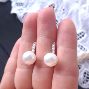 Робота Позолочені сережки з великими натуральними перлами