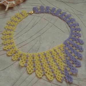 Работа Колье из матового чешского бисера