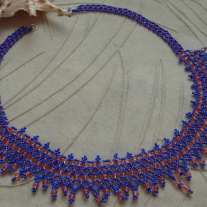 Работа Сеточное бисерное колье