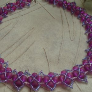 Робота Фіолетове кольє