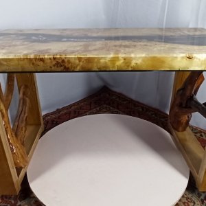 Работа кофейный стол, с эксползицией из кофе, печенья, турки и т.д.