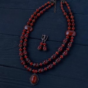 Робота Комплект з натурального сердоліку кольє дворядне та сережки