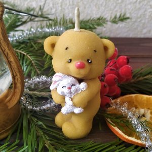 Работа Свеча из воска Медвежонок Оливер (01)