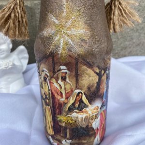 Робота баночка для освячення та зберігання води