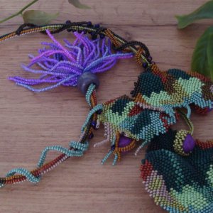 Работа Колье "Цветет чертополох"